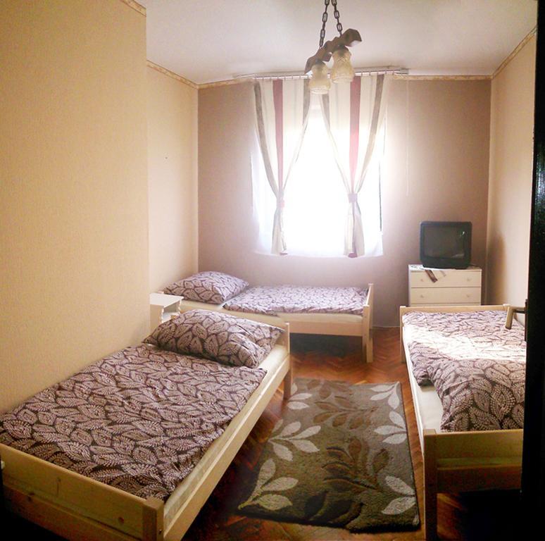 Orchidea Apartman Tata Oda fotoğraf